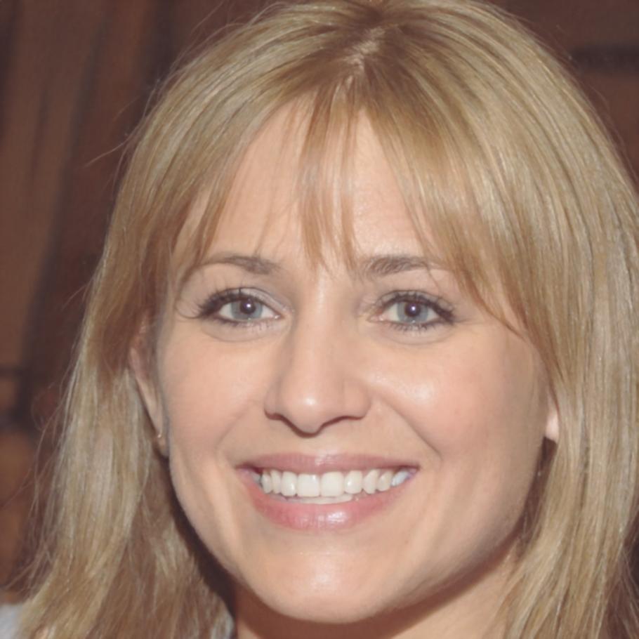 Foto profil analis senior pasar modal